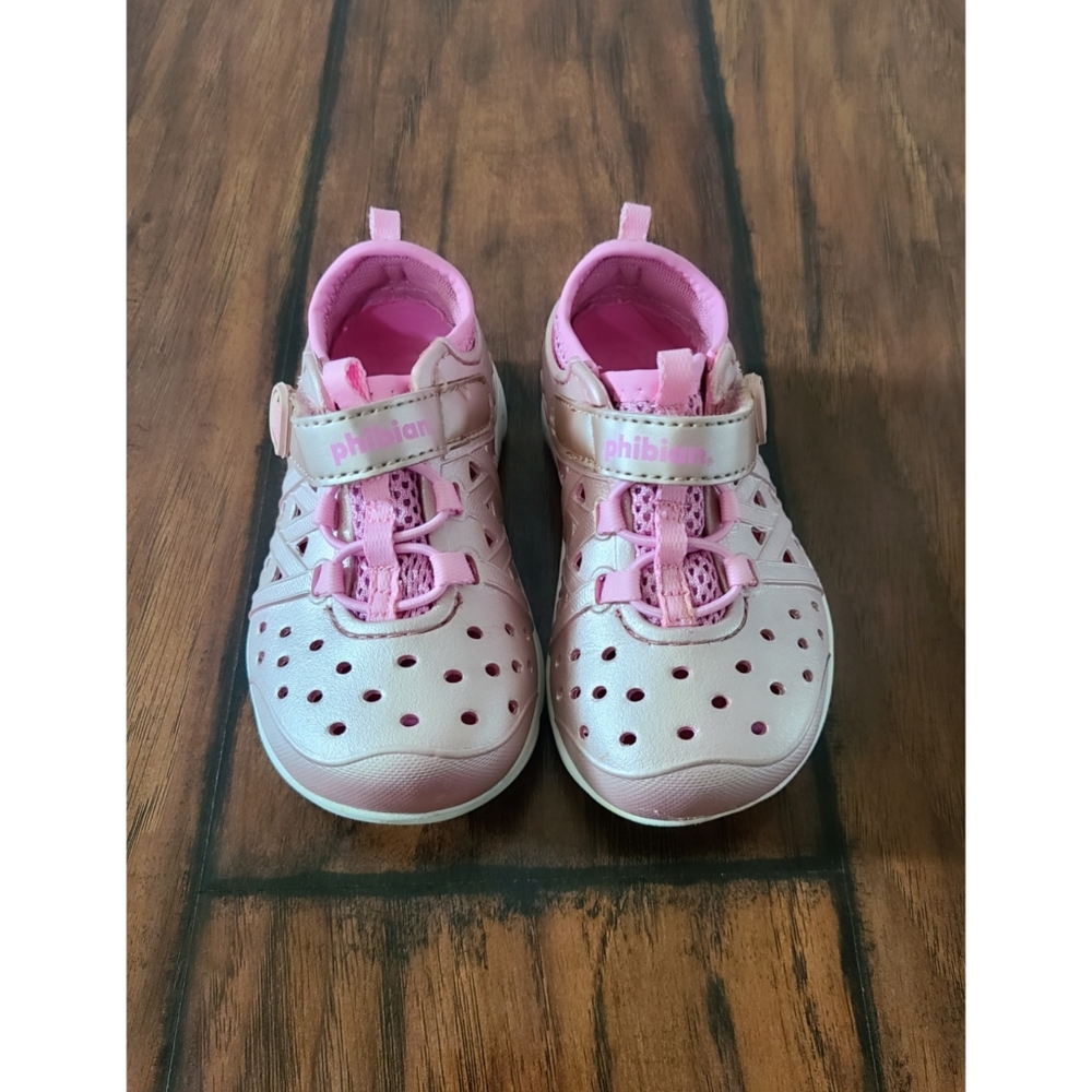 Toddler Girl 6M Stride Rite Enclosed Sandals
